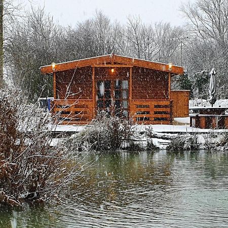West Pool Cabin Lincoln Eksteriør billede