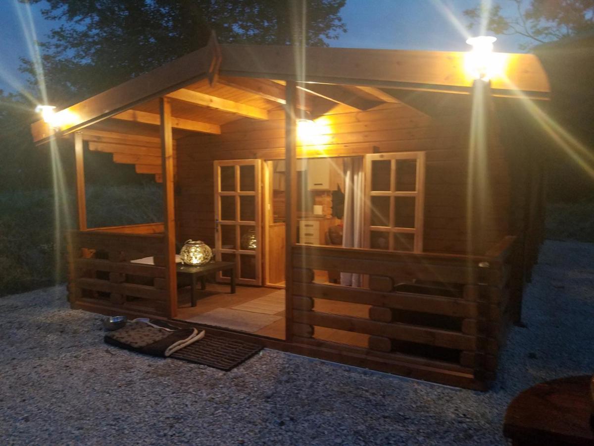 West Pool Cabin Lincoln Eksteriør billede